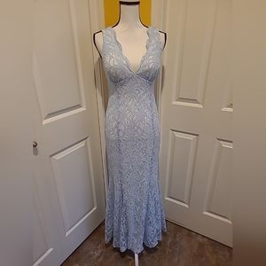 MORGAN & CO BLUE LACE LONG FORMAL DRESS, SIZE 9
